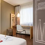 Ibis Frankfurt Centrum 3*