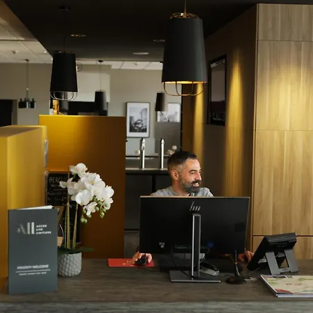 Ibis Frankfurt Centrum Hotel