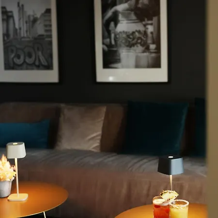 Ibis Frankfurt Centrum Hotel 3*