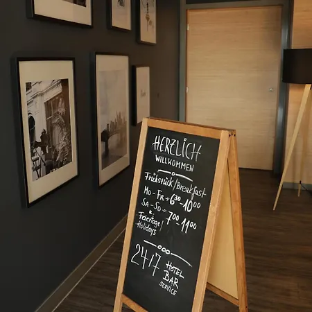 Ibis Frankfurt Centrum Otel 3*