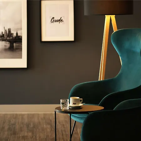 Hotell Ibis Frankfurt Centrum 3*