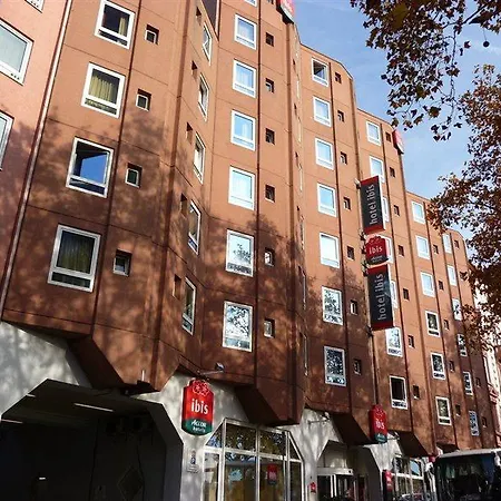 Ibis Frankfurt Centrum 3*