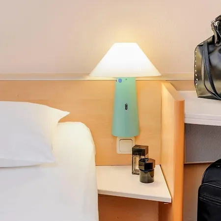Ibis Frankfurt Centrum Hotel
