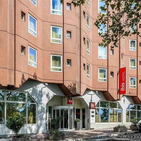 Ibis Frankfurt Centrum 3*